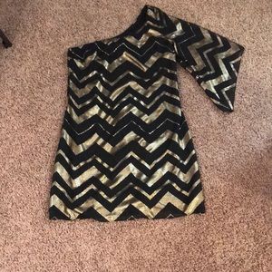 One sleeve mini dress